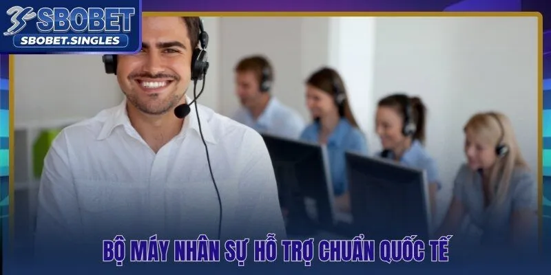 Hơn 150 chuyên viên người Việt đào tạo 60 giờ nghiệp vụ